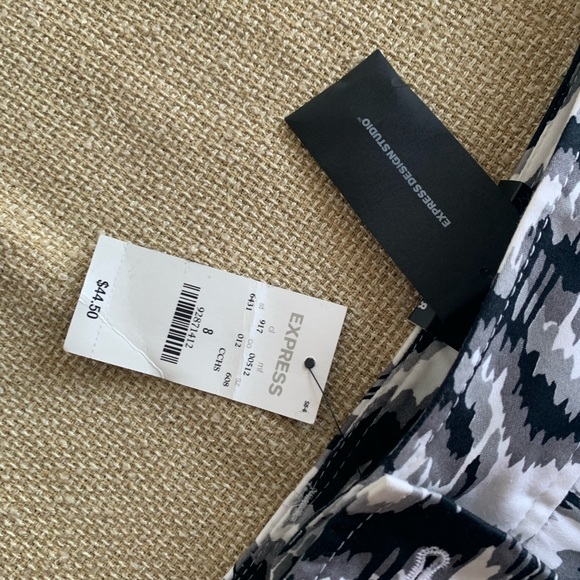 New Express Design Studio Ladies Shorts - Picture 6 of 7